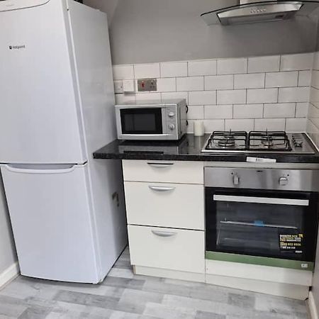 Next To Liverpool Stadium Apartment ภายนอก รูปภาพ